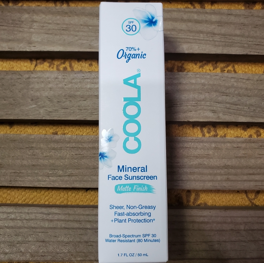 COOLA Mineral Face Sunscreen Matte Finish